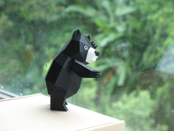 Formosan Black Bear (Amao Chan 3‑Leg Commemorative Model) - Image 2