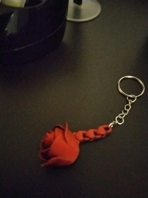 Rose Keychain – 3D Printed Floral Accessory - Image 3