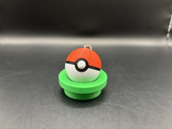 Pokeball Keychain – 3D Printed Pokémon Keyring for Fans